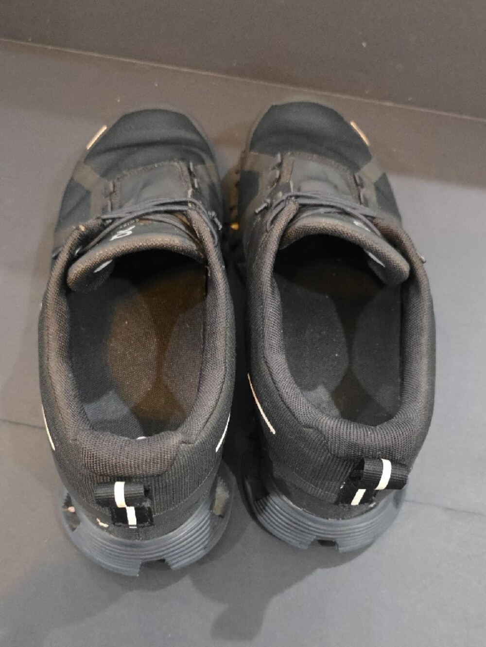 On Running Cloud 6 Women’s Running Shoes - Black Size 10 - Picture 7 of 10